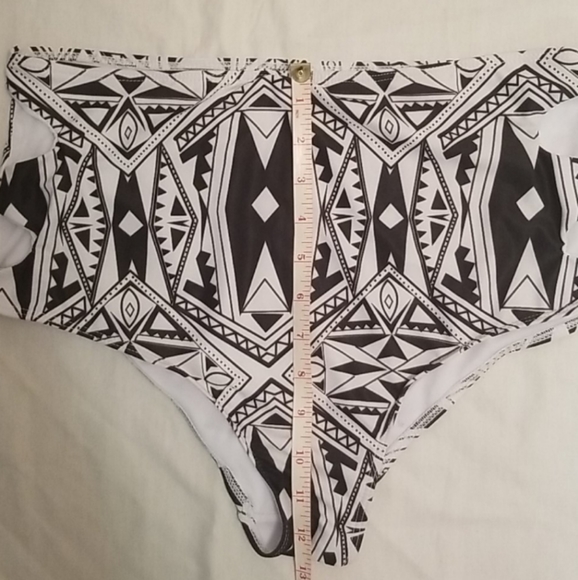 High Waisted Bikini Tribal Print Underwire Push Up - Picture 4 of 4